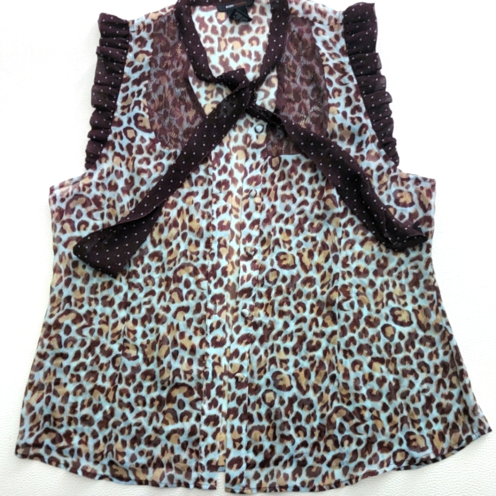 BCBGMaxAzaria Leopard Print Top XL